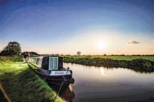 Vivien, Drift AwayCheshire Ring & Llangollen Canal