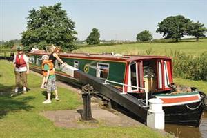 Wessex Eagle, Hilperton MarinaKennet & Avon Canal