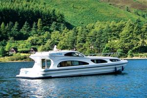 Elegance, Le Boat BensonRiver Thames & Wey