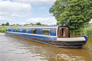 Rhayader, Mid Wales NarrowboatsCheshire Ring & Llangollen Canal