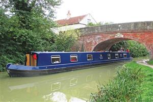 Tara, Sally NarrowboatsKennet & Avon Canal