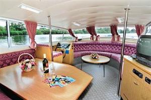 Swan Rapide, Swancraft CruisersBrundall